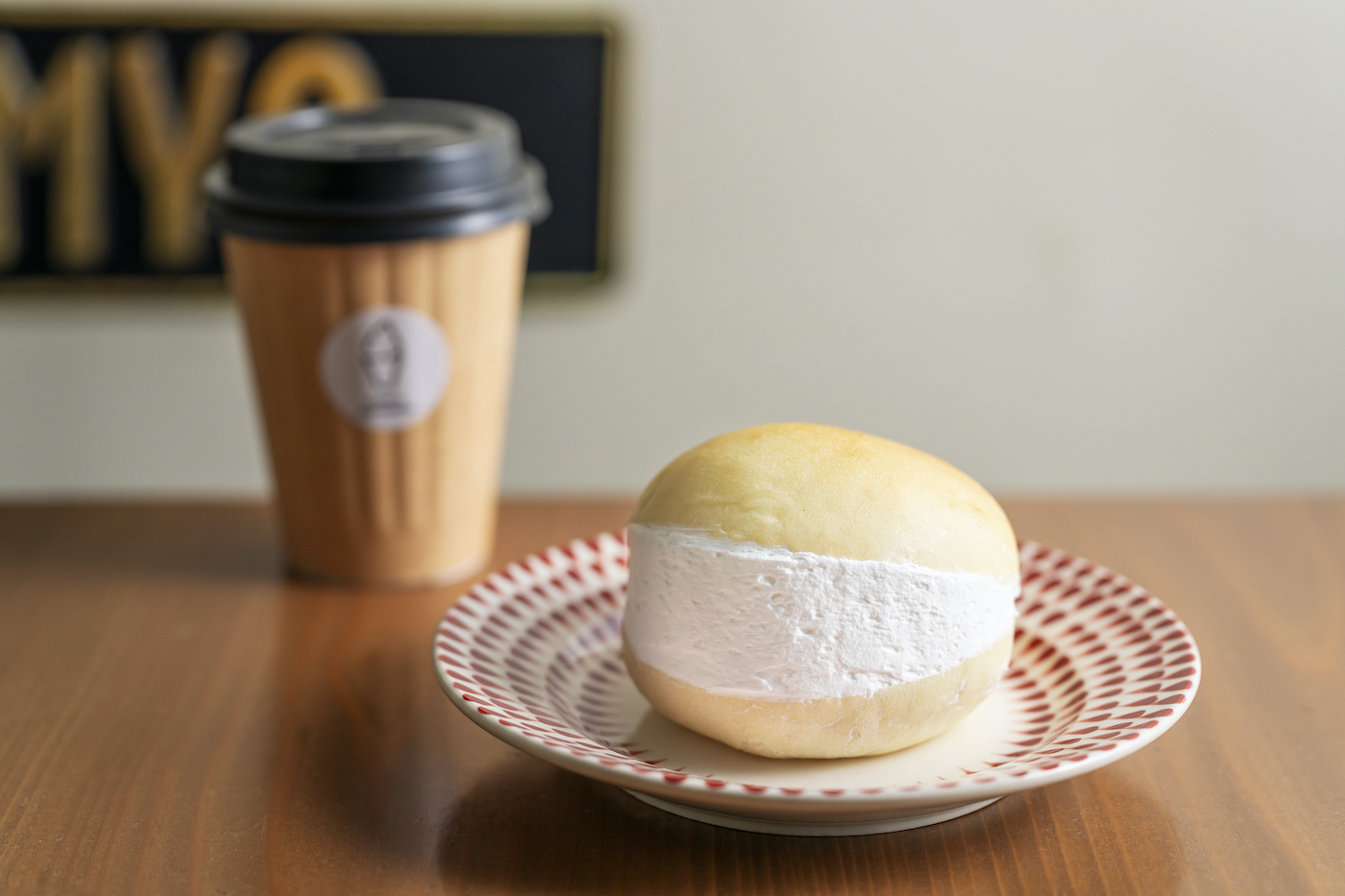Daimyo Soft Cream's maritozzos, 大名ソフトクリームマリトッツォ