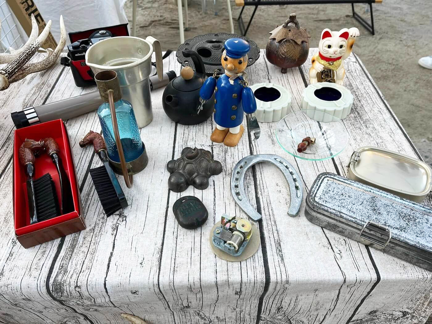 Hakozaki Shrine Flea Market | Fukuoka Now